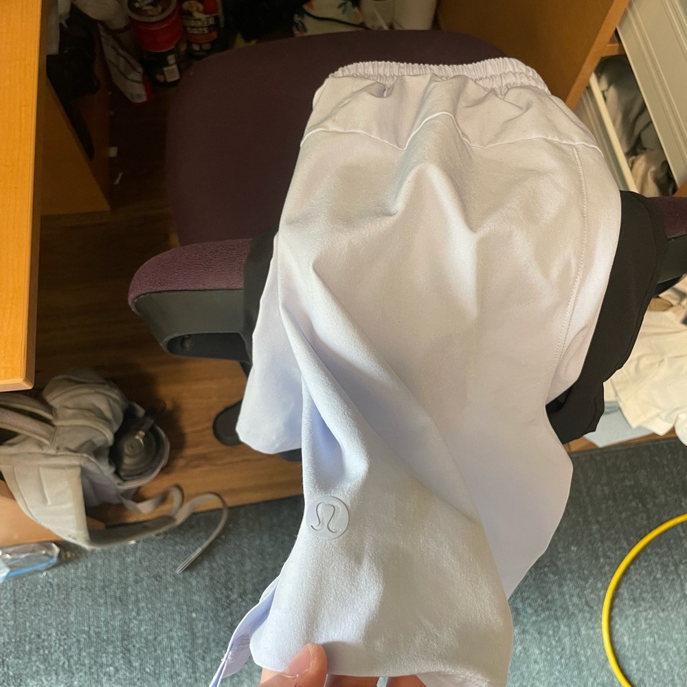 Very unique mens lululemon training shorts 7in